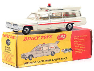 Lot 180 - DINKY TOYS (GB) (1)