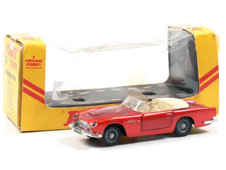 Lot 176 - DINKY TOYS (GB) (1)
