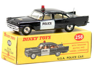 Lot 1096 - DINKY TOYS (GB) (1)