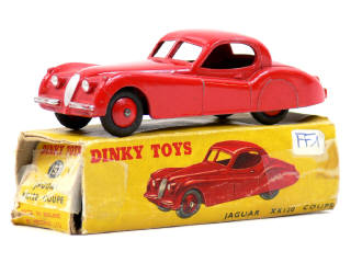 Lot 1052 - DINKY TOYS (GB) (1)