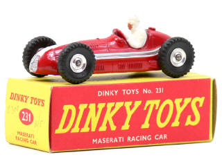 Lot 1040 - DINKY TOYS (GB) (1)