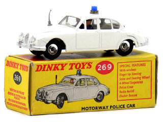 Lot 1094 - DINKY TOYS (GB) (1)