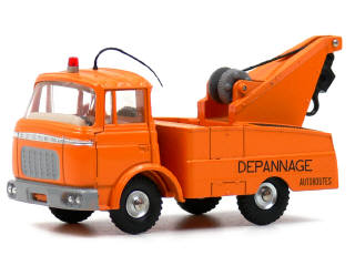 Lot 1008 - DINKY TOYS (FRANCE) (1)