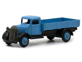 Lot 1113 - DINKY TOYS (GB) (1)