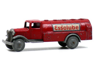 Lot 886 - DINKY TOYS (FRANCE) (1)