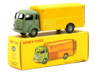 Lot 959 - DINKY TOYS (FRANCE) (1)