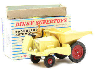 Lot 991 - DINKY TOYS (FRANCE) (1)