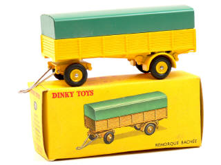 Lot 973 - DINKY TOYS (FRANCE) (1)