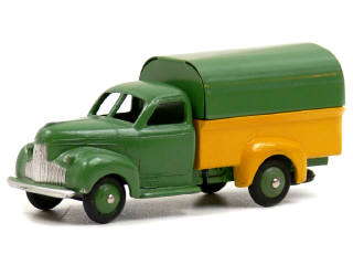 Lot 921 - DINKY TOYS (FRANCE) (1)