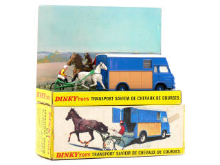 Lot 1019 - DINKY TOYS (FRANCE) (1)