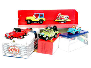 Lot 166 - DIVERS (4)