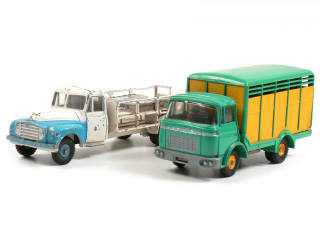 Lot 192 - DINKY TOYS (FRANCE) (2)