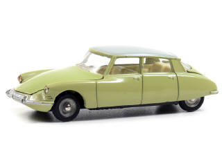 Lot 173 - DINKY TOYS (FRANCE) (1)