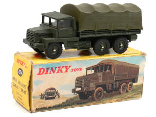 Lot 182 - DINKY TOYS (FRANCE) (1)