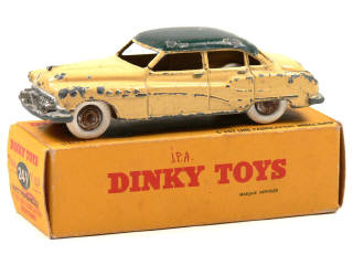 Lot 326 - DINKY TOYS (FRANCE) (1)