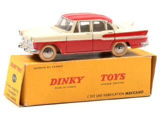 Lot 309 - DINKY TOYS (FRANCE) (1)