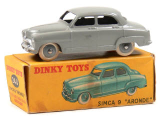 Lot 322 - DINKY TOYS (FRANCE) (1)