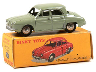 Lot 302 - DINKY TOYS (FRANCE) (1)