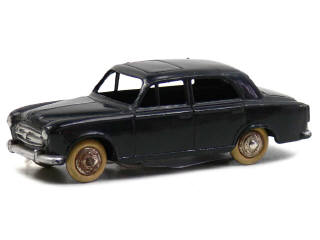 Lot 297 - DINKY TOYS (FRANCE) (1)