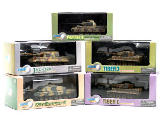 Lot 828 - DRAGON MODELS Ltd (HONG KONG) (5)