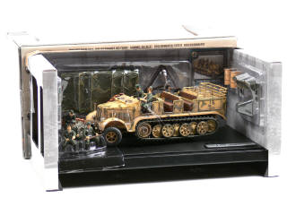 Lot 820 - UNIMAX TOYS LTD (HONG KONG) (1)