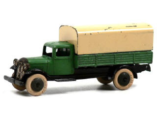Lot 609 - DINKY TOYS (FRANCE) (1)