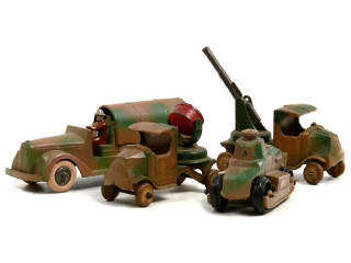 Lot 748 - TOOTSIETOY (USA) (4)