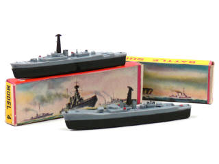 Lot 838 - DIVERS (HONG KONG) (2)
