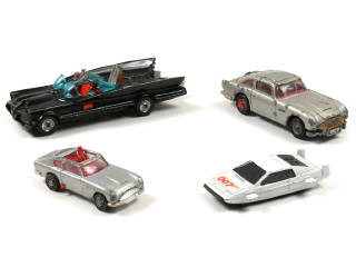 Lot 256 - CORGI TOYS (GB) (4)