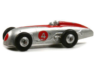 Lot 547 - DINKY TOYS (GB) (1)