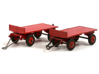 Lot 505 - DINKY TOYS (FRANCE) (2)