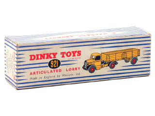 Lot 426 - DINKY TOYS (GB) (1)