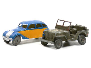 Lot 344 - DINKY TOYS (FRANCE) (2)