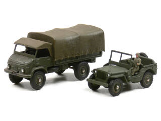 Lot 368 - DINKY TOYS (FRANCE) (2)