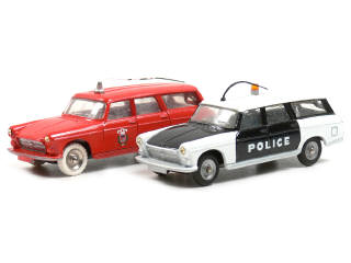 Lot 338 - DINKY TOYS (FRANCE) (2)