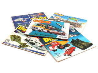 Lot 417 - DINKY TOYS (GB) (5)