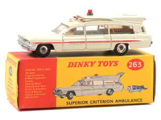 Lot 466 - DINKY TOYS (GB) (1)