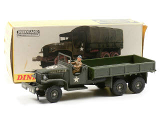 Lot 323 - DINKY TOYS (FRANCE) (1)