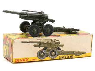 Lot 316 - DINKY TOYS (FRANCE) (1)