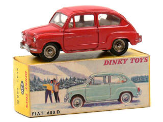 Lot 1077 - DINKY TOYS (FRANCE) (1)
