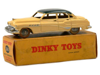 Lot 1028 - DINKY TOYS (FRANCE) (1)