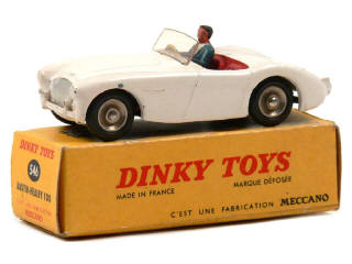 Lot 1043 - DINKY TOYS (FRANCE) (1)
