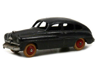 Lot 1007 - DINKY TOYS (FRANCE) (1)