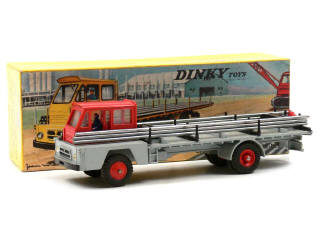 Lot 1181 - DINKY TOYS (FRANCE) (1)