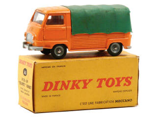 Lot 1157 - DINKY TOYS (FRANCE) (1)