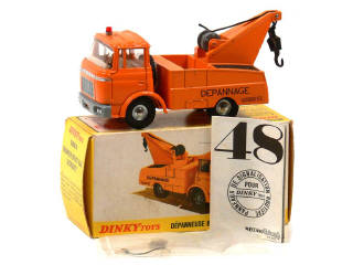 Lot 1173 - DINKY TOYS (FRANCE) (1)