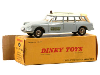 Lot 1057 - DINKY TOYS (FRANCE) (1)