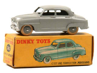 Lot 1022 - DINKY TOYS (FRANCE) (1)