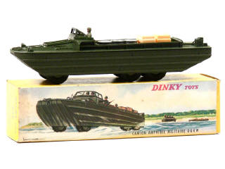 Lot 1196 - DINKY TOYS (FRANCE) (1)