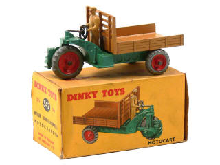 Lot 1393 - DINKY TOYS (GB) (1)